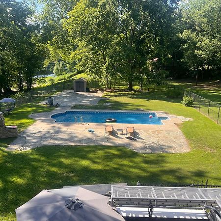 Beautiful River Front Home With Private Pool 필립스버그 외부 사진